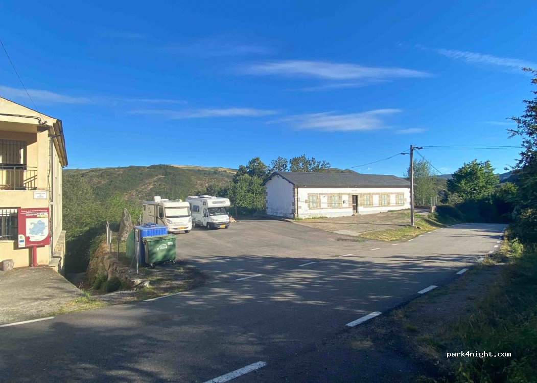 (49580) Pias - 7 Carretera Porto — foto 3