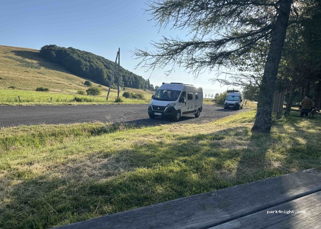 (63610) Besse-et-Saint-Anastaise - Vassivière — foto 4