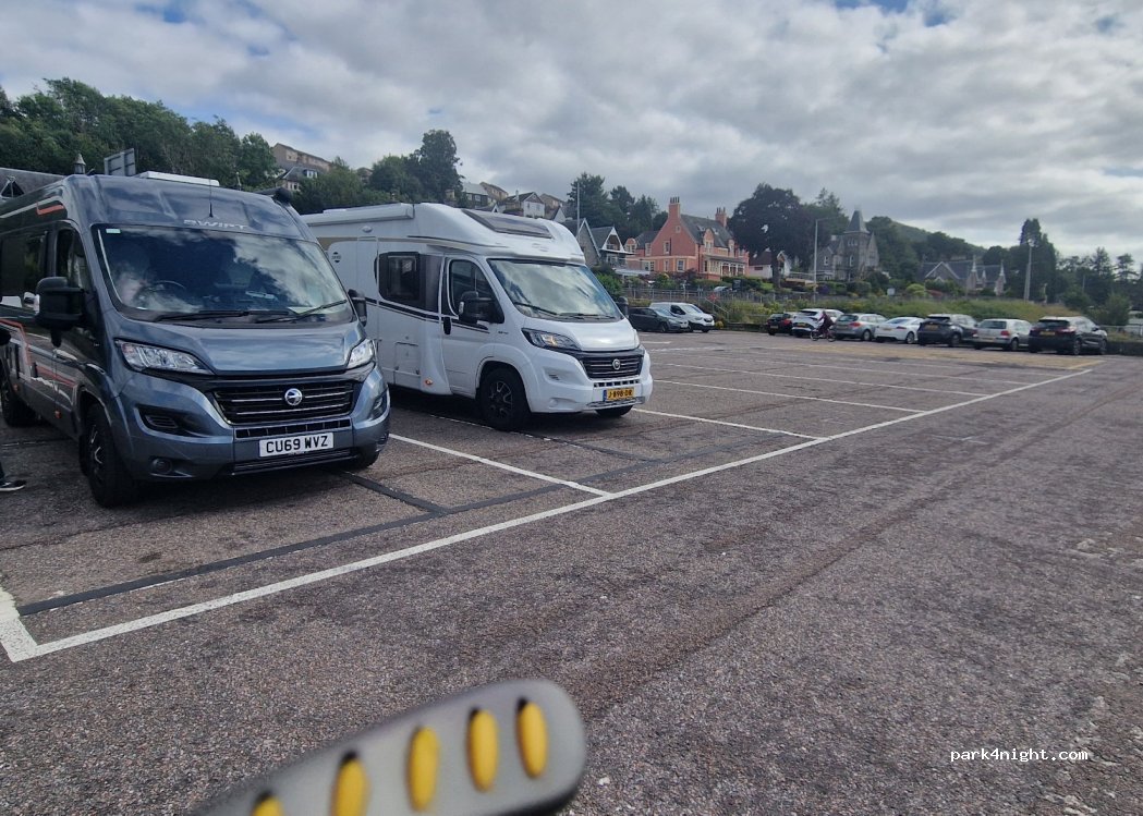 (PH33 6ED) Fort William - West End Roundabout — foto 4