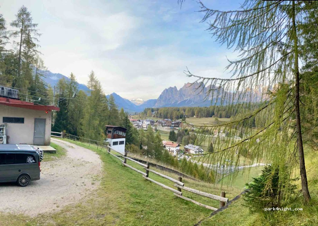 (32043) Cortina d'Ampezzo - Località Zuel di Sotto — foto 2