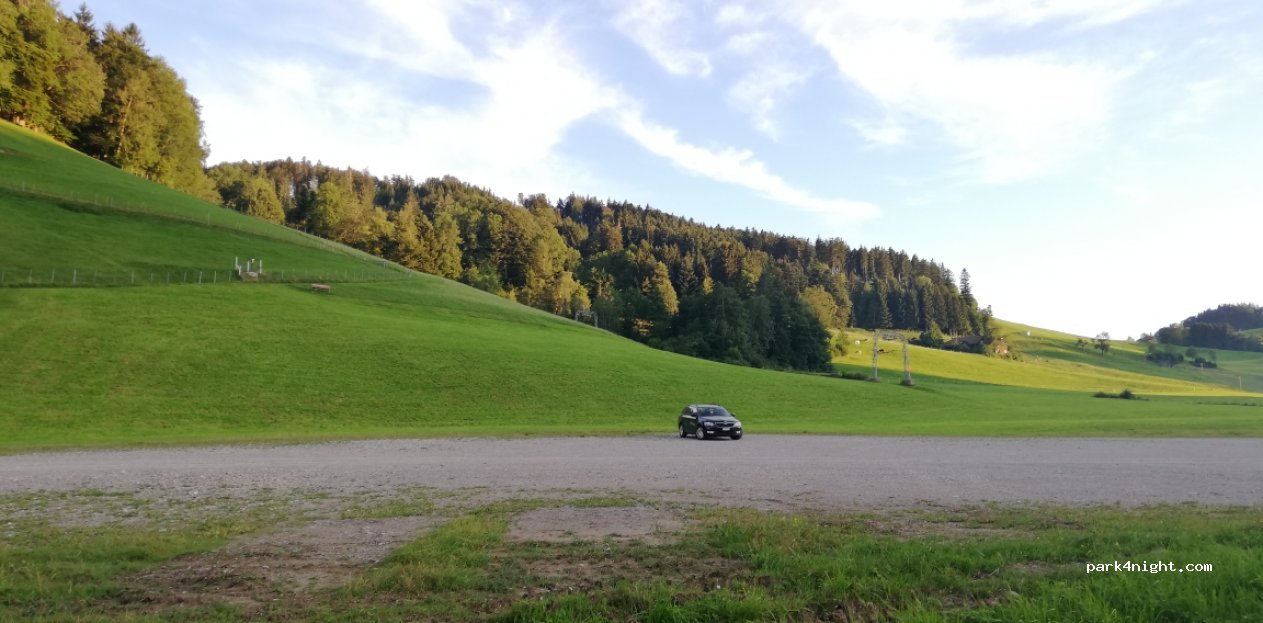 (9534) Kirchberg - Sportstrasse — foto