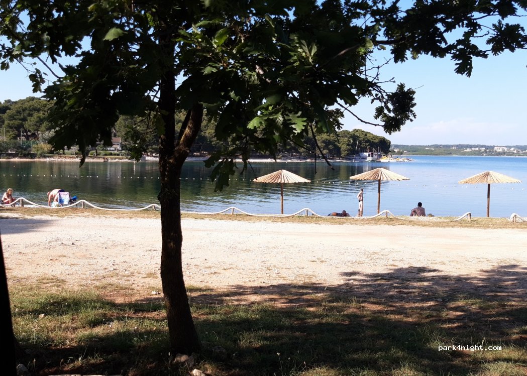 (52100) Premantura - Pinižule — foto