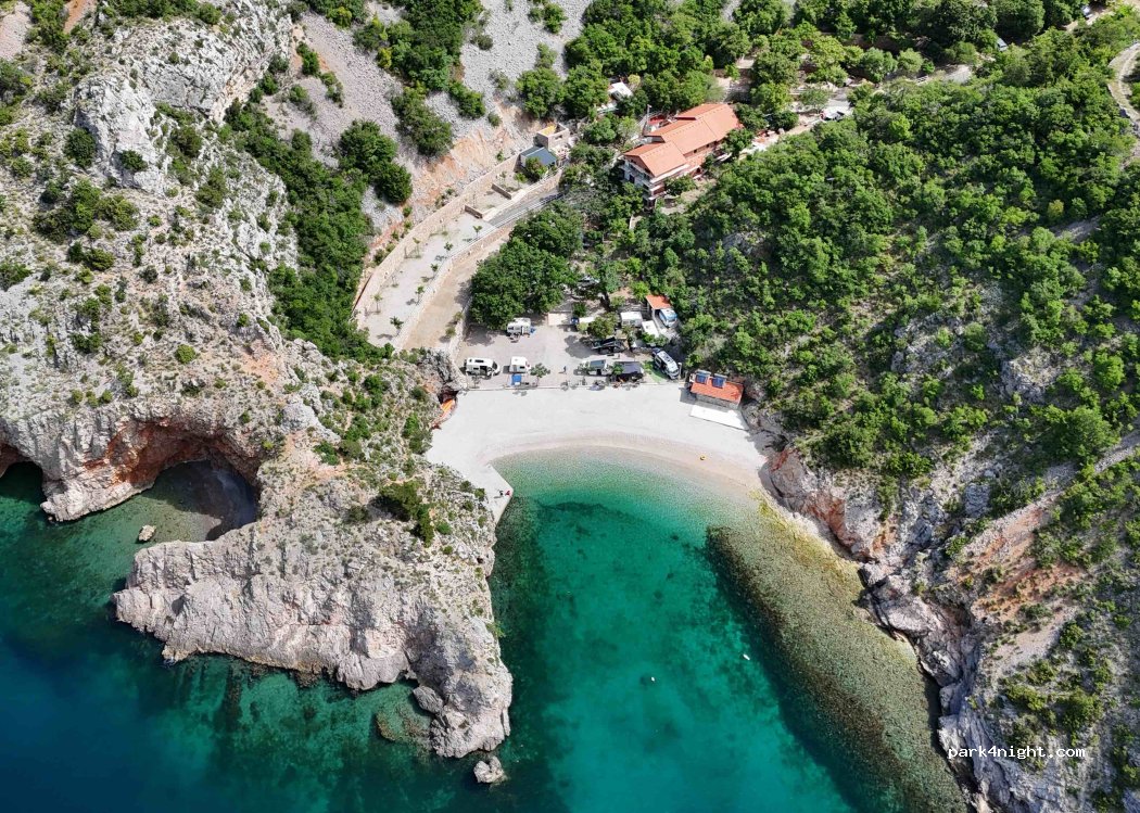 Camp Ujča — foto 4