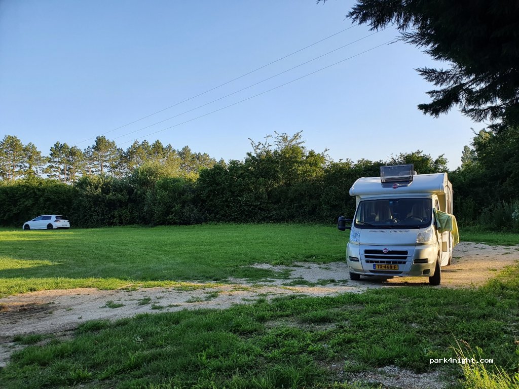(21110) Izier - Pré Chantereau — foto 2