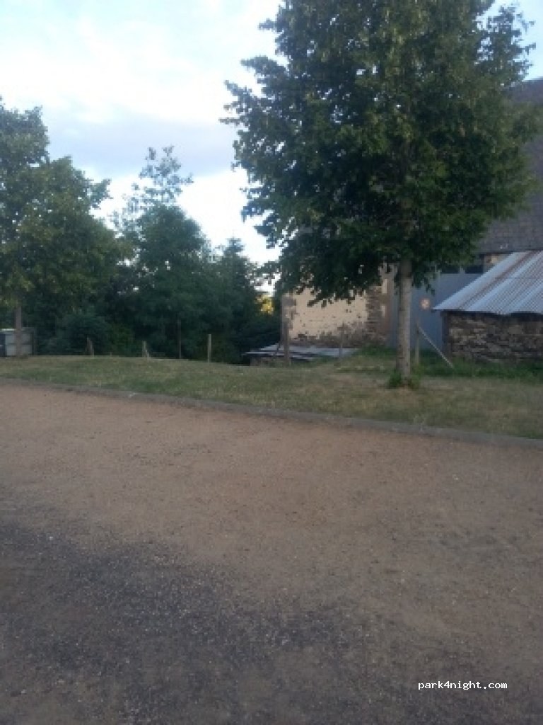 (63710) Le Vernet-Sainte-Marguerite - — foto 2