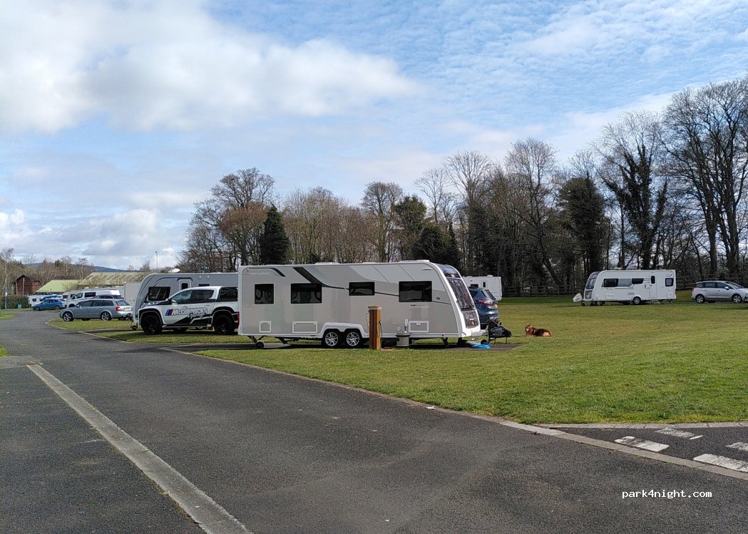 Six Mile Water Caravan Park — foto 2