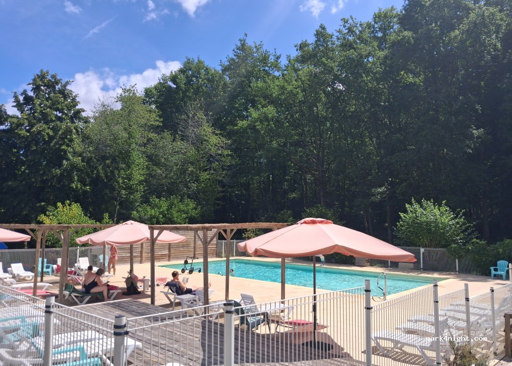 Camping Domaine de Corneuil — foto 3