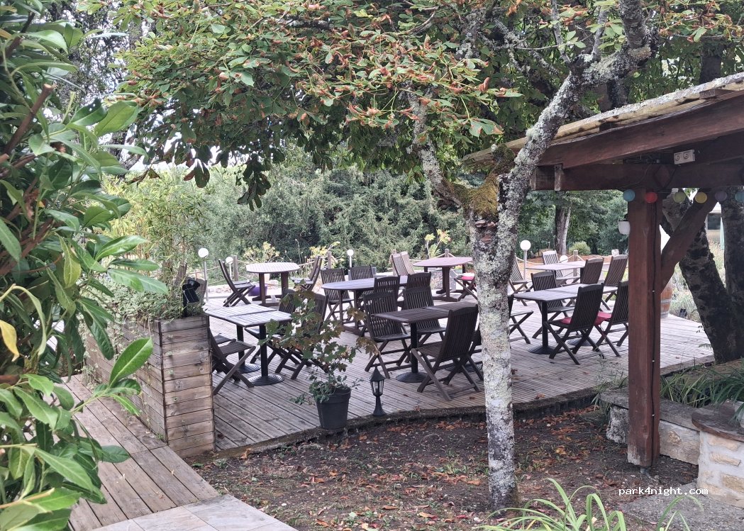Camping Domaine de Corneuil — foto 5