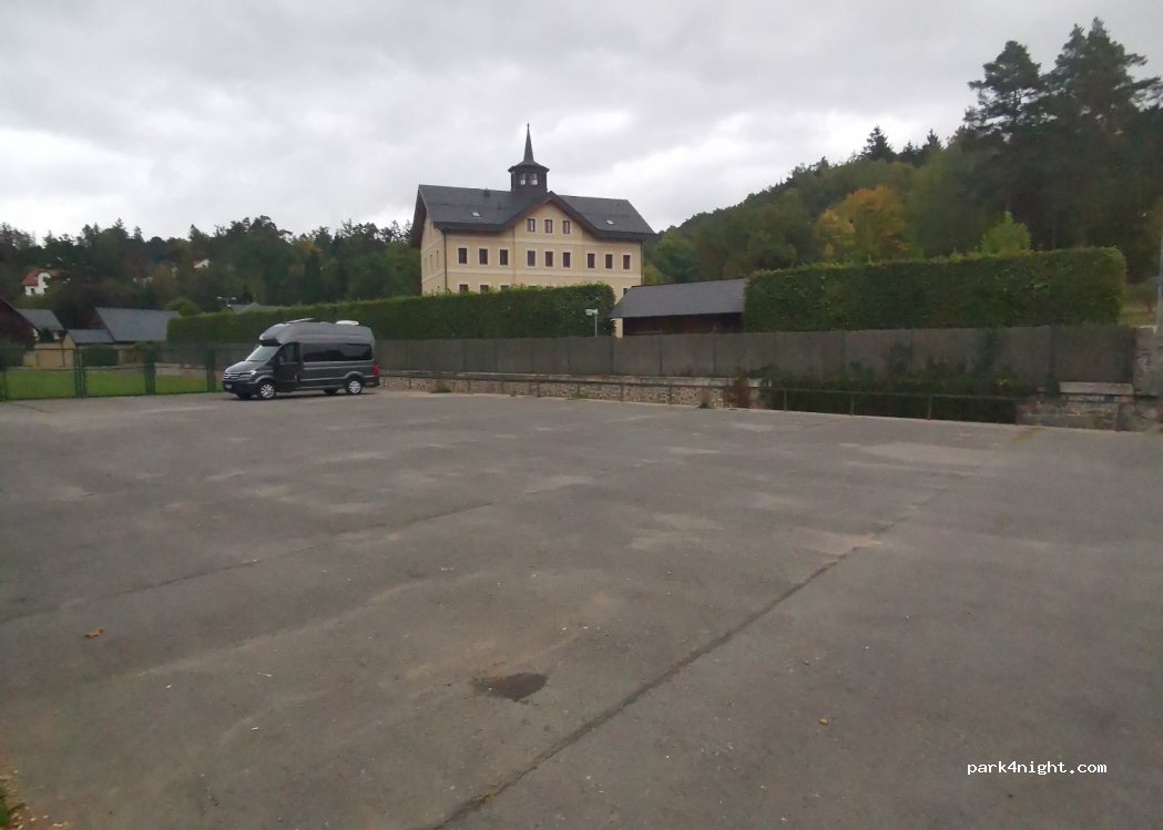 (251 66) Senohraby - U Hrušova — foto 3