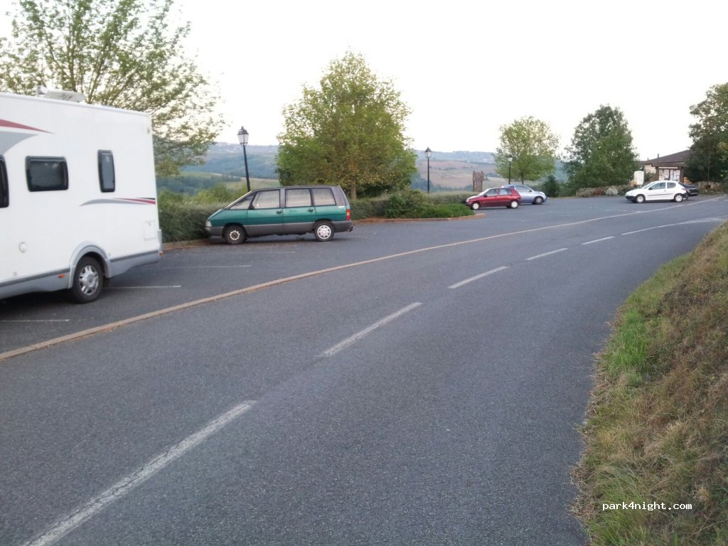 (69620) Ternand - Le Bourg — foto