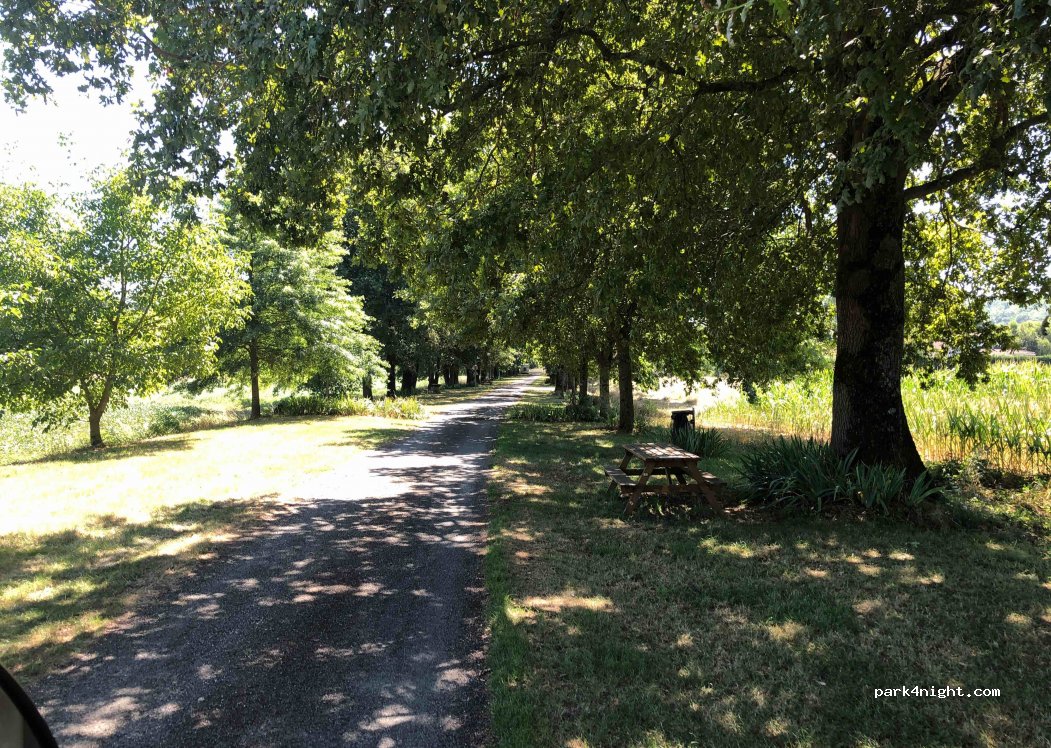 (32730) Villecomtal-sur-Arros - 1 Chemin des Mariolles — foto 2
