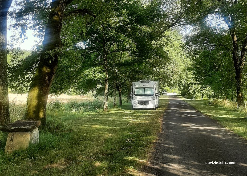 (32730) Villecomtal-sur-Arros - 1 Chemin des Mariolles — foto 5