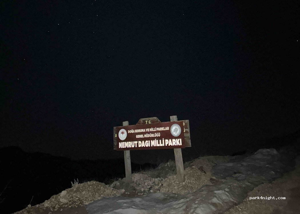 (02400)  - Nemrut Dağı Yolu — foto 4