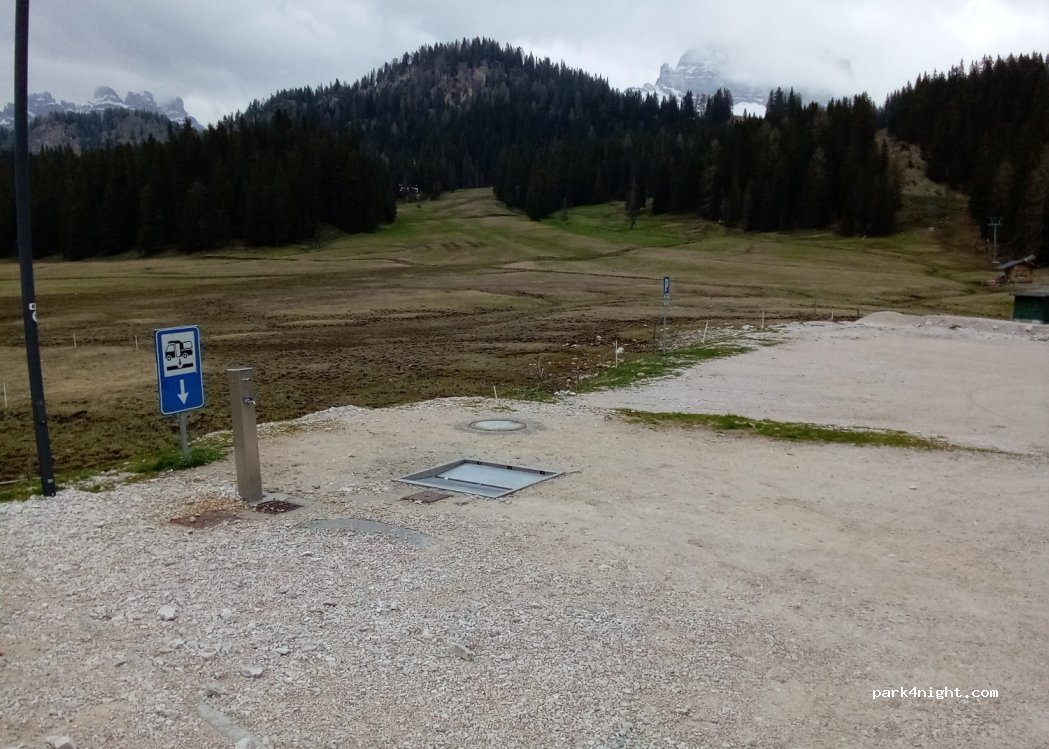 Area Sosta Camper Misurina — foto 3