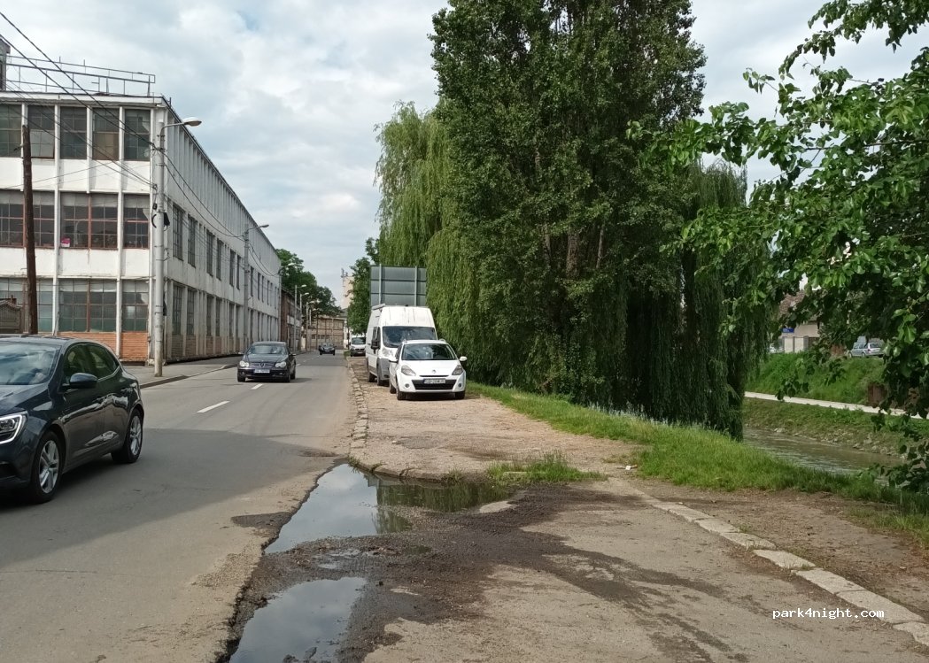 (550109) Sibiu - Strada Râului — foto 3