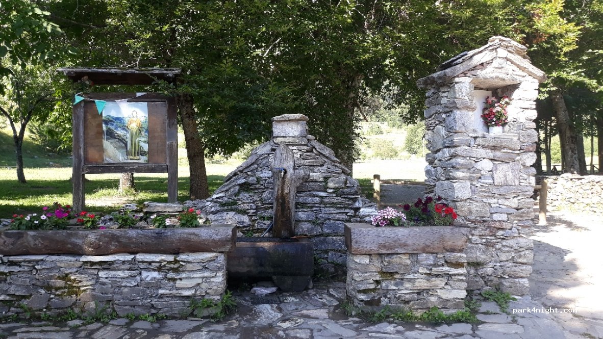 (55030) Vagli Sopra - Unnamed Road — foto 2