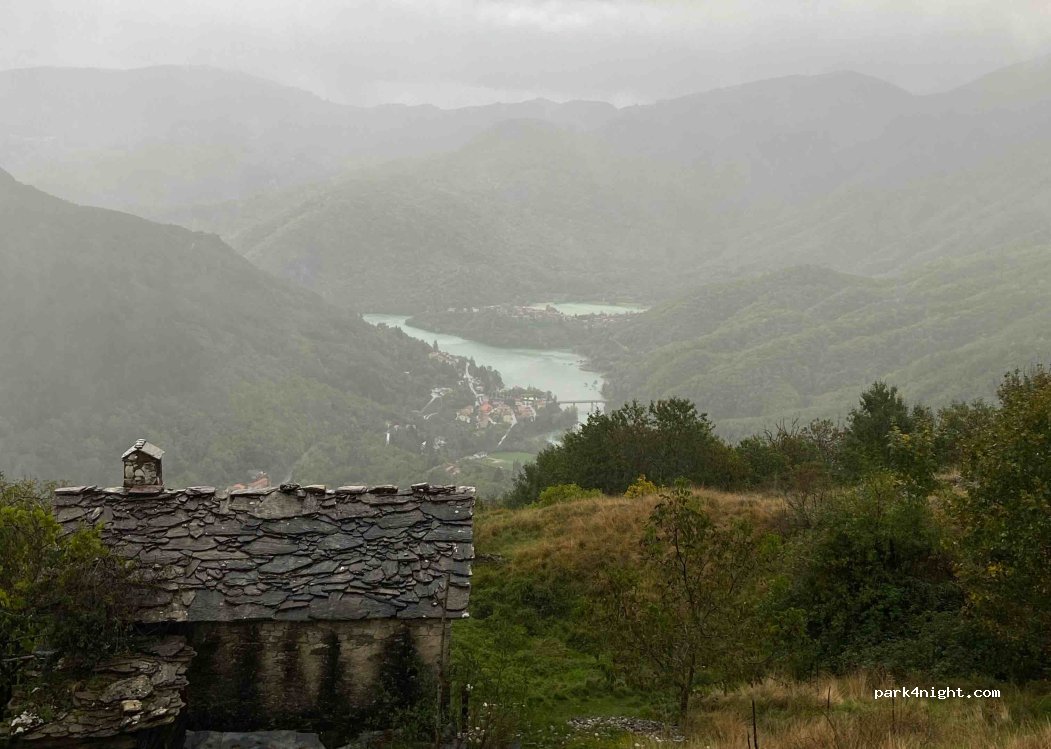 (55030) Vagli Sopra - Unnamed Road — foto 4