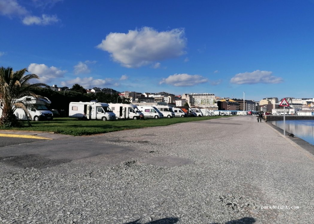 () Foz - 6 Rúa do Ru Curbeiro — foto 2