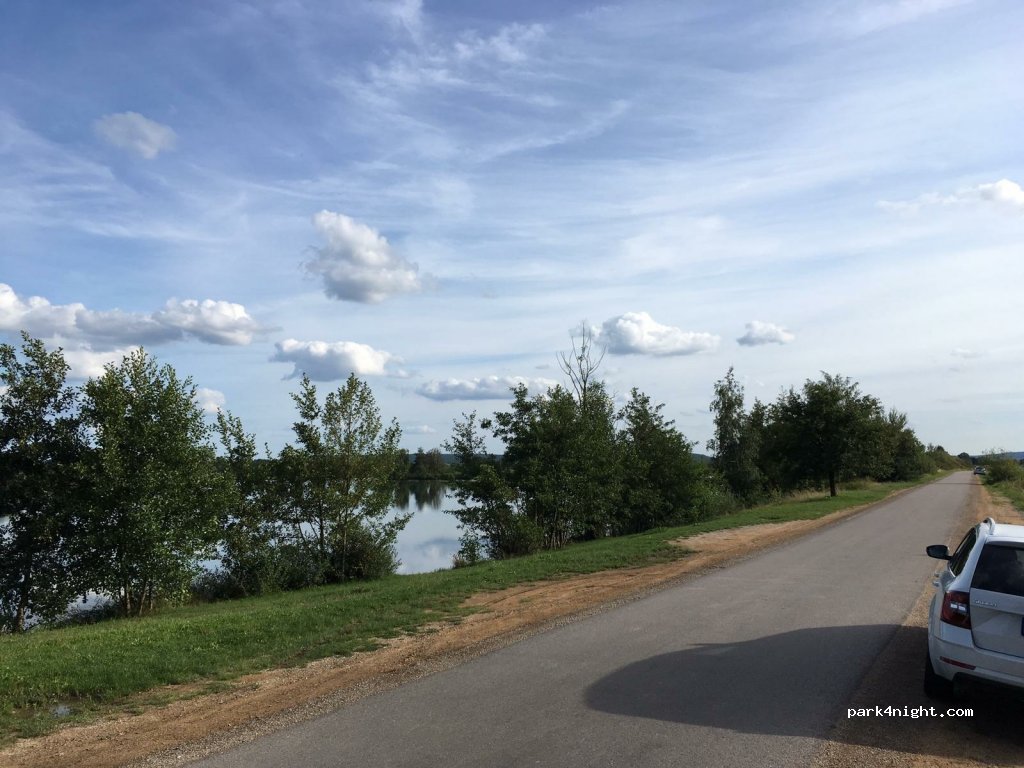 (92521) Schwarzenfeld - Unnamed Road — foto