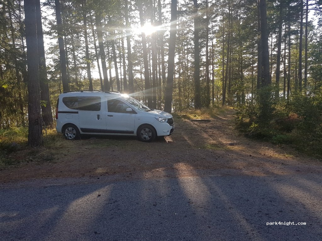 (593 95)  - Unnamed Road — foto
