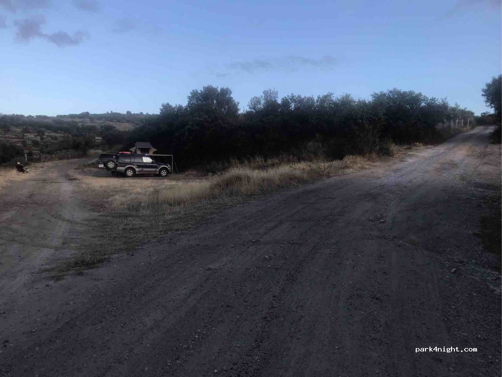 (6440)  - Unnamed Road — foto