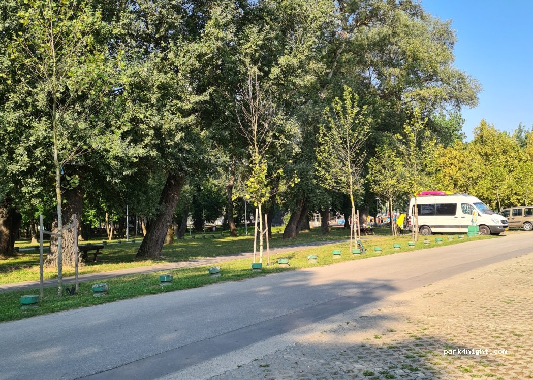 () Beograd - Unnamed Road — foto 2