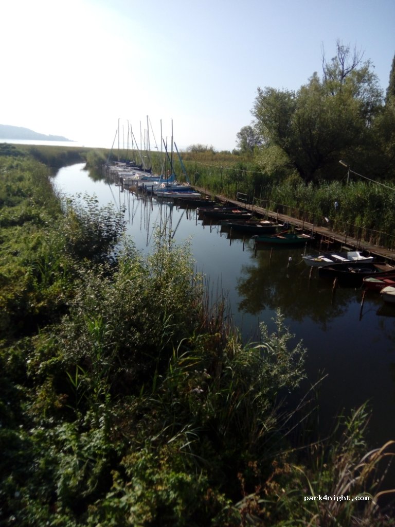 (8175) Balatonfűzfő - 1 Tobruk utca — foto 2