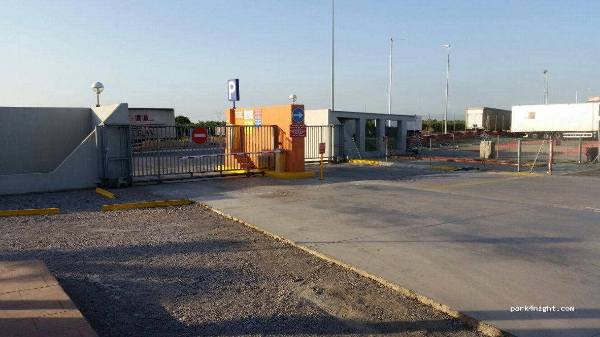 (12550) Almazora - 305 Calle 01 — foto 4
