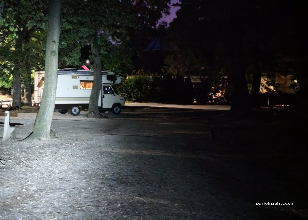 (9400) Sopron - 1 Várisi út — foto 3