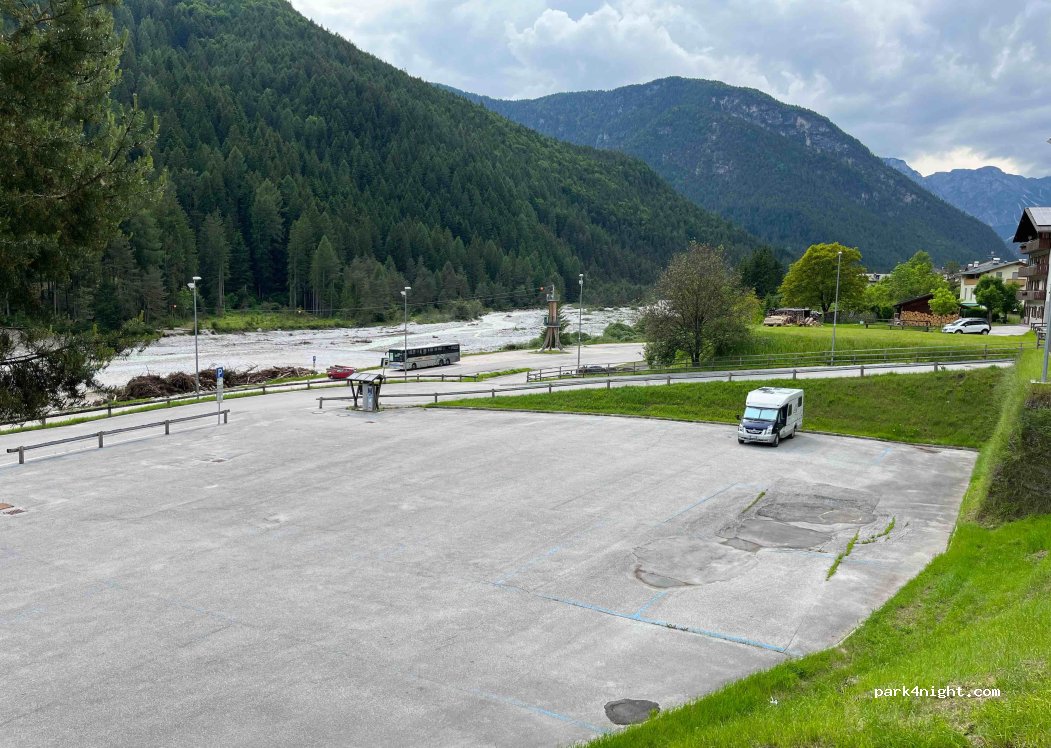Area Camper Auronzo Di Cadore — foto 4