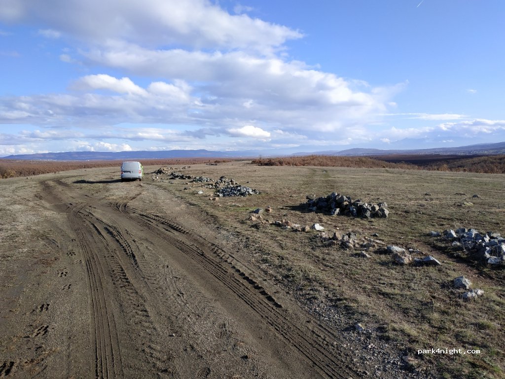 ()  - Unnamed Road — foto