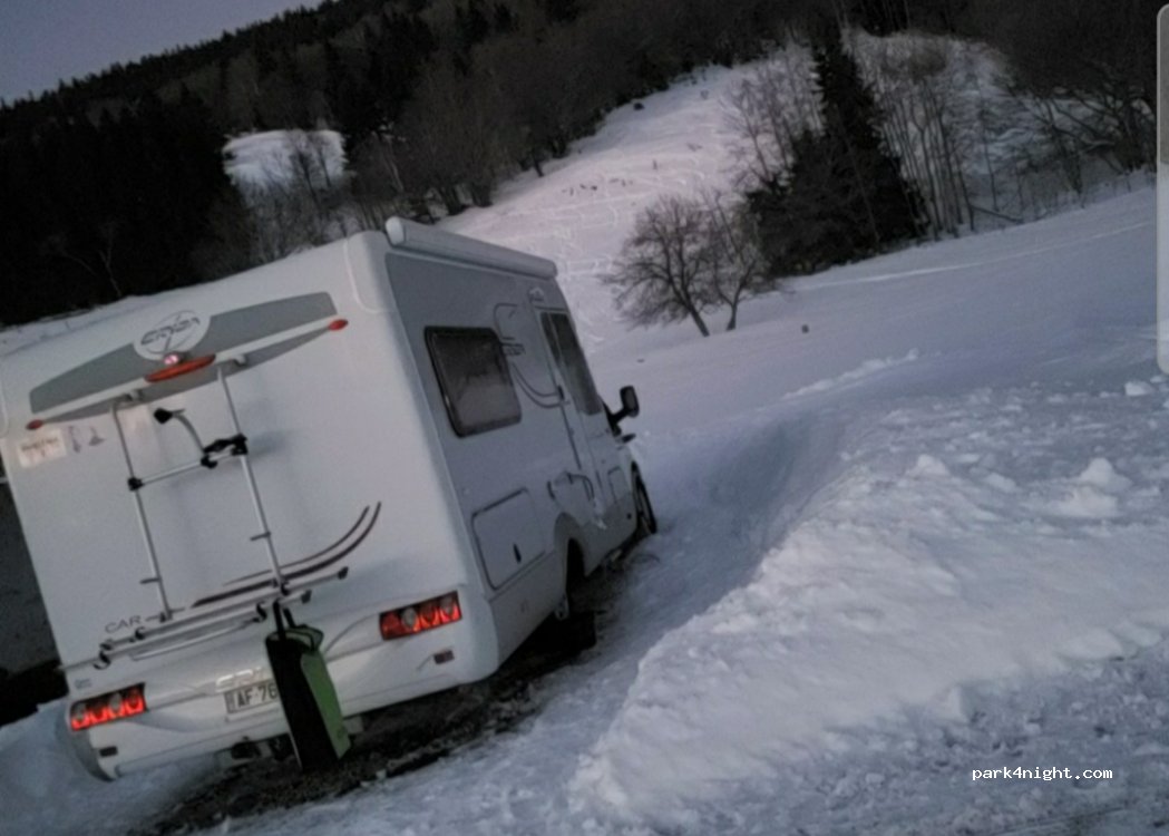 Aire de camping-cars de l'Alpe du Grand Serre | La Morte — foto 5