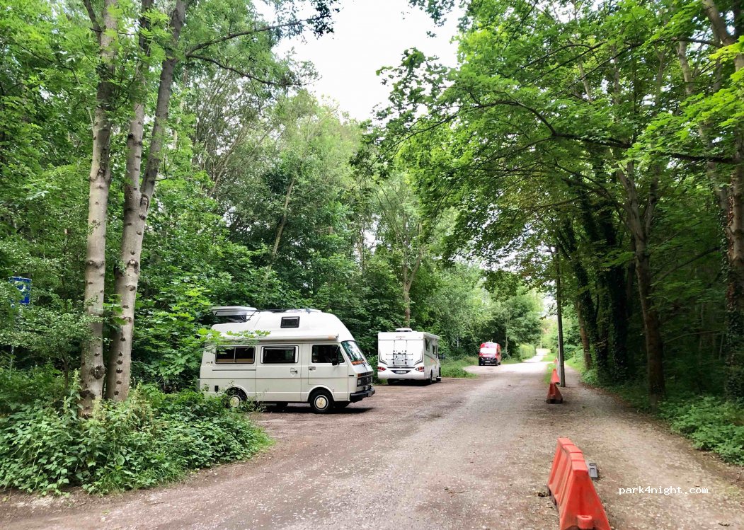 (99425) Weimar - Belvederer Allee — foto 3