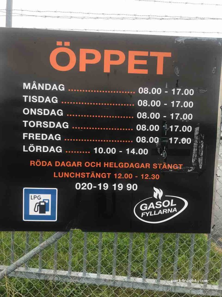 (702 36)  - 12a Berglundavägen — foto