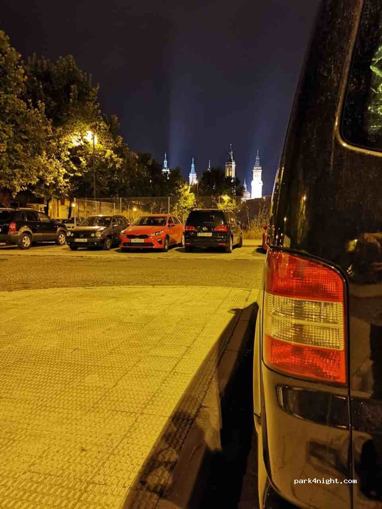 (50015) Zaragoza - 14 Calle Palencia — foto