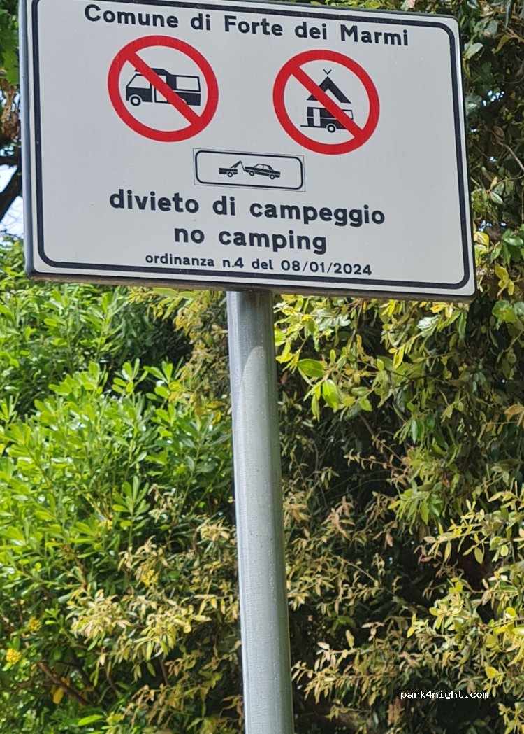 (55042) Forte dei Marmi - 75 Via A. Ponchielli — foto 4