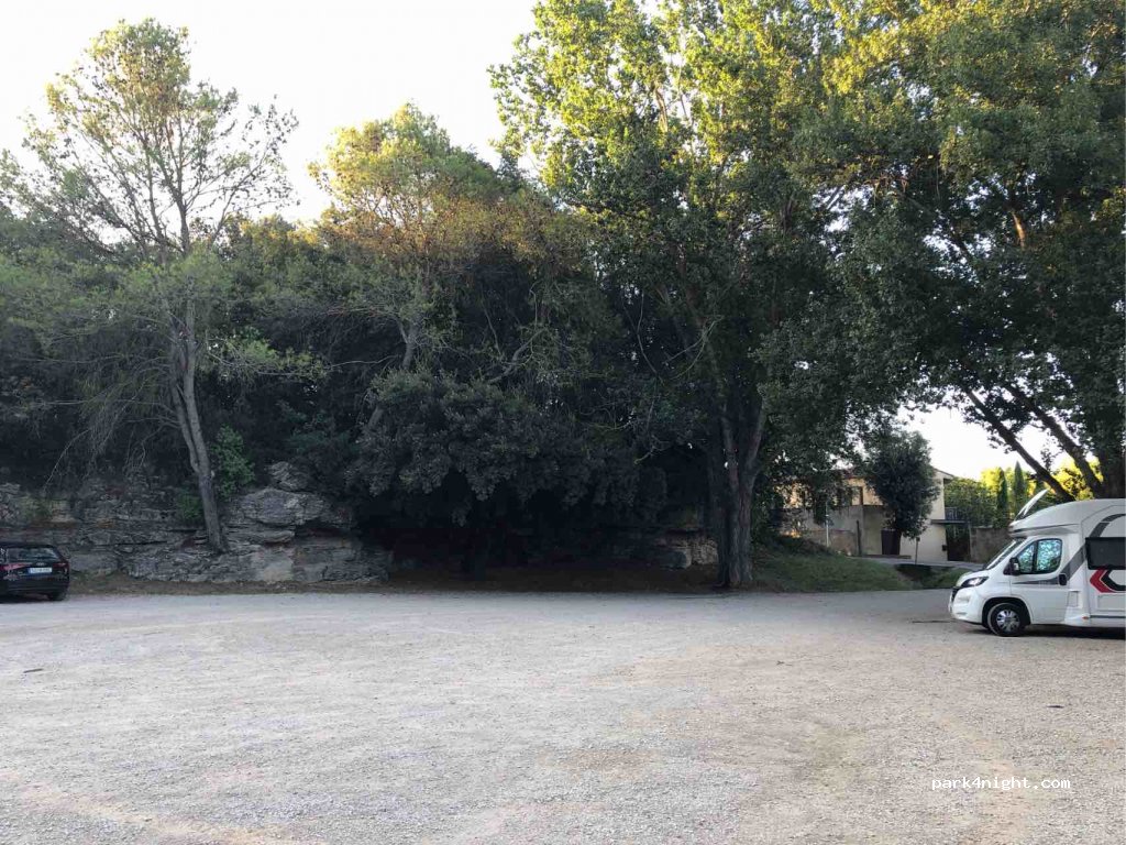 (17834) Porqueres - 31 GI-524 — foto 2