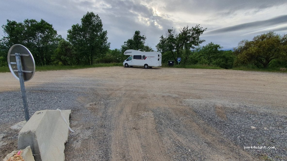 (83440) Tanneron - Route du Lac — foto 3