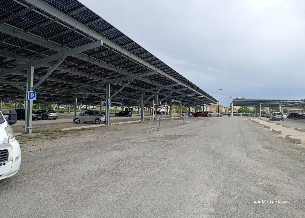 (84170) Monteux - 800 Allée de Beaulieu — foto 5