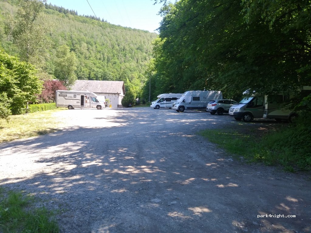 (5550) Vresse-sur-Semois - 16 Rue Léon Henrard — foto 2
