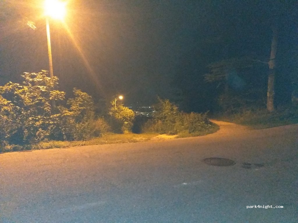 (10000) Zagreb - Unnamed Road — foto