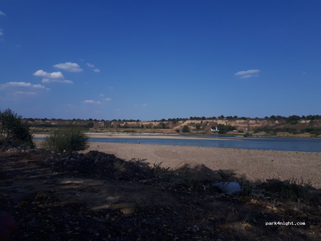 ()  - Unnamed Road — foto