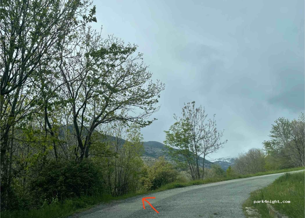 (11020) Challand-Saint-Victor - Unnamed Road — foto 4