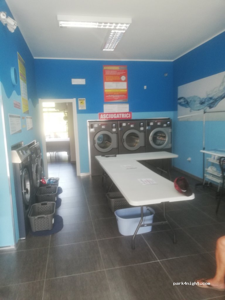 (09072) Cabras - 61 SP6 — foto