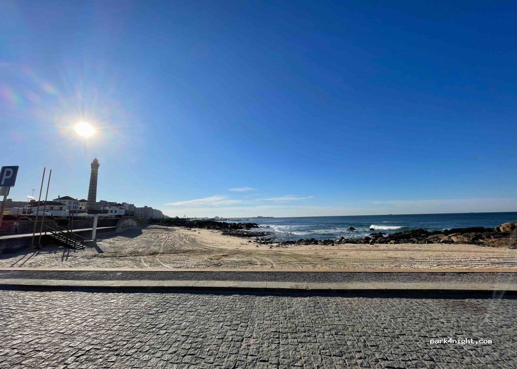 (4450) Leça da Palmeira - Avenida Liberdade — foto 3