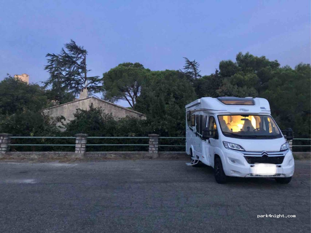 (30210) Fournes - 50 Grand Rue — foto