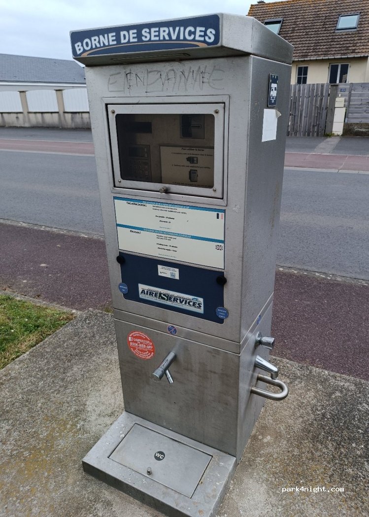 (14530) Luc-sur-Mer - 45 Route de Lion — foto 3