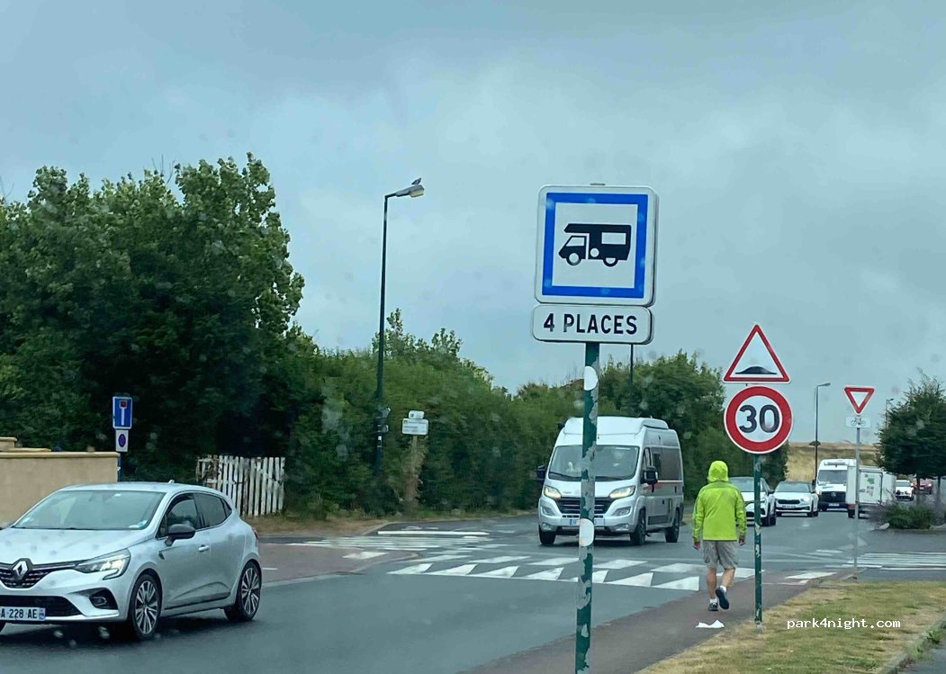 (14530) Luc-sur-Mer - 45 Route de Lion — foto 4