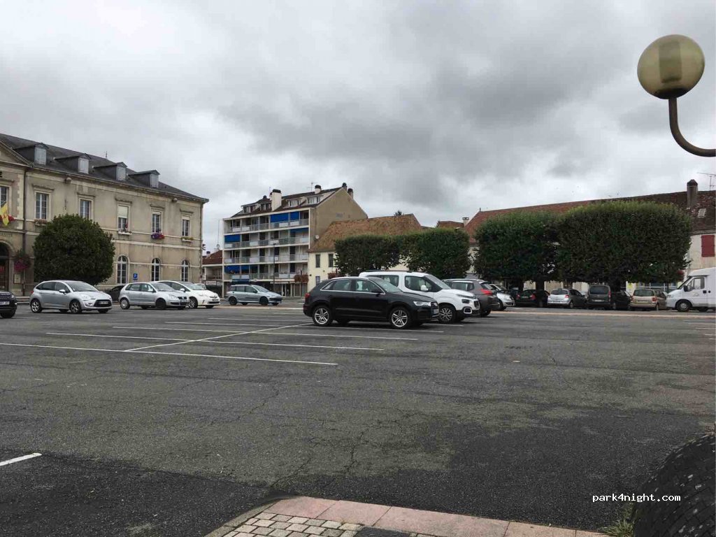 (64300) Orthez - 8 Rue des Jacobins — foto 2