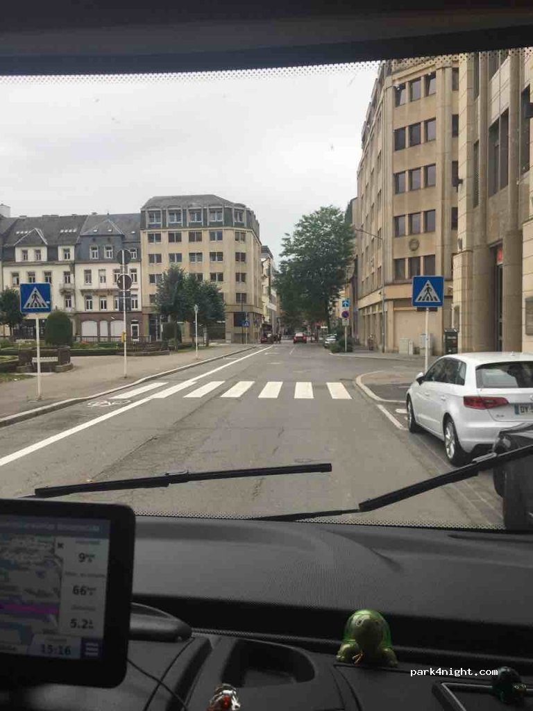 (2763) Luxembourg - 16 Rue Sainte-Zithe — foto